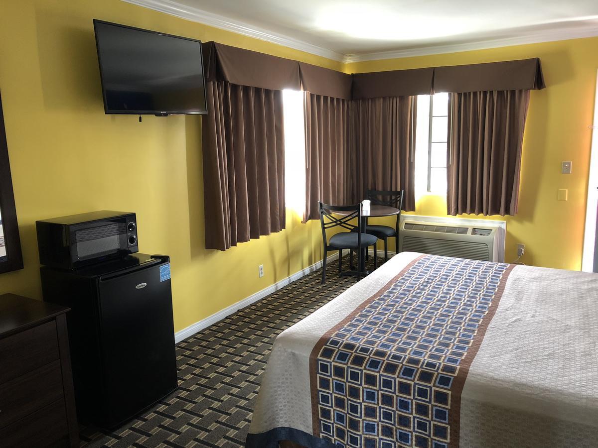 Whittier Travel Inn Eksteriør bilde