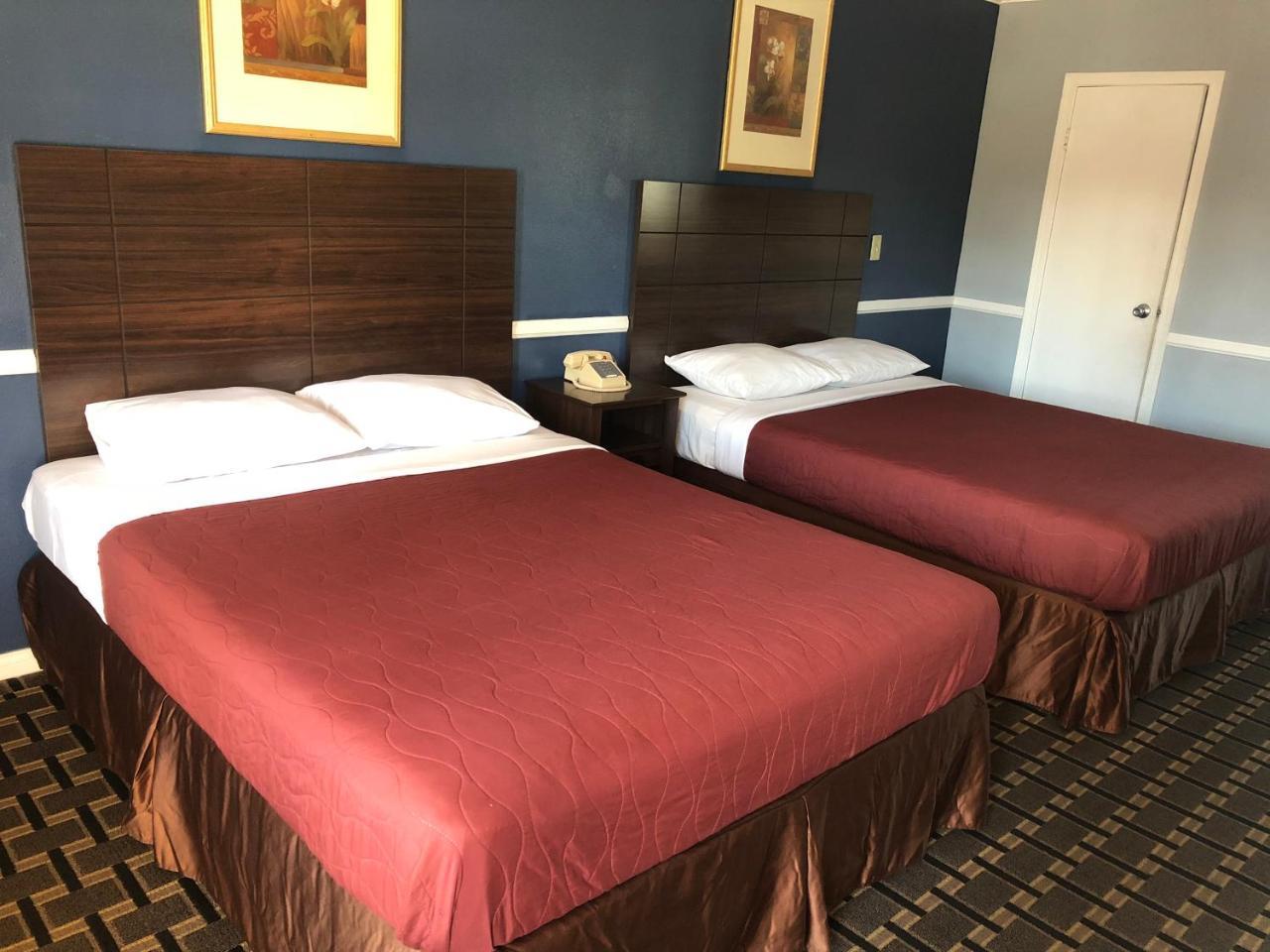 Whittier Travel Inn Eksteriør bilde