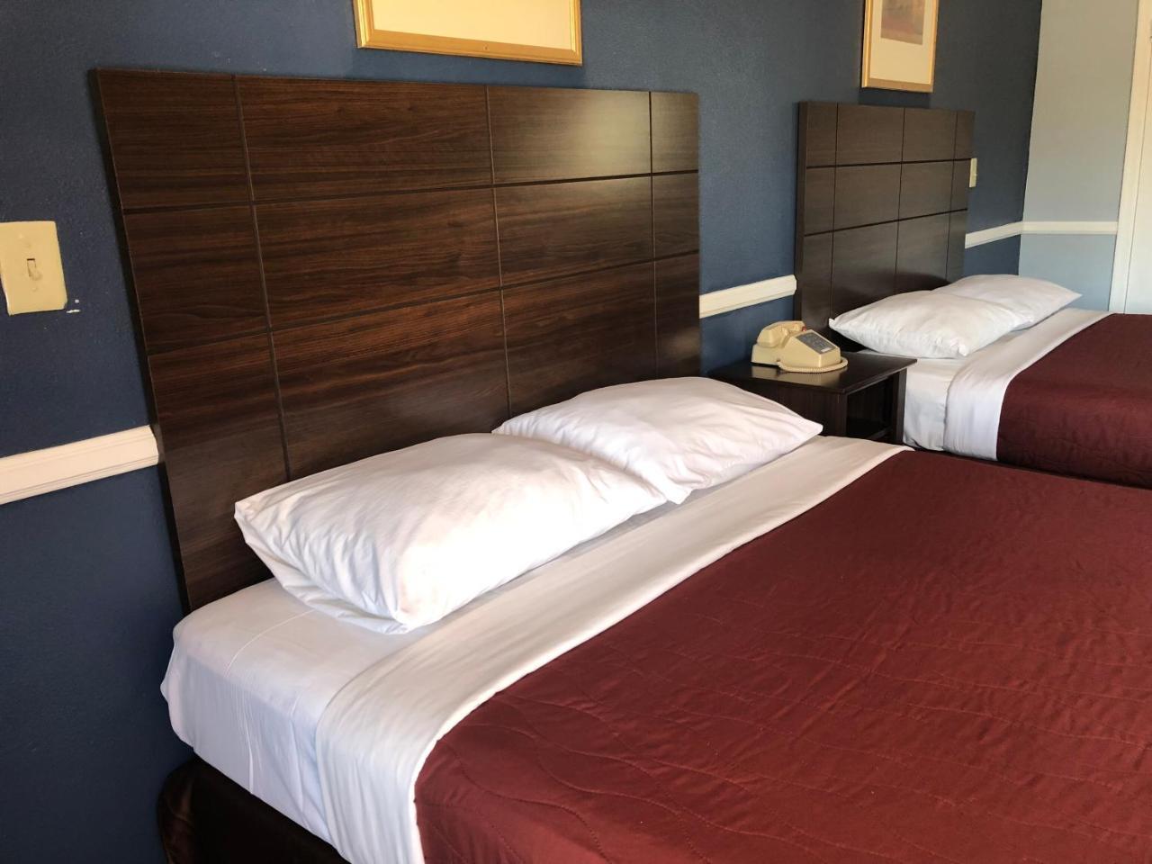Whittier Travel Inn Eksteriør bilde